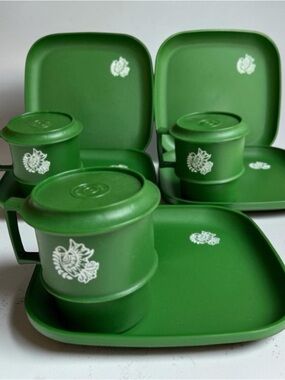 Vintage Tupperware Avocado Green Dove Snack Set 11 Pc Retro 1970s